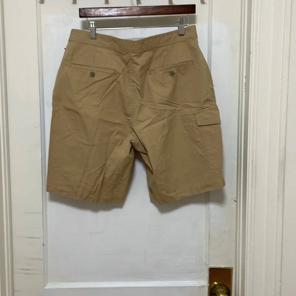 J. Crew Men beige Shorts